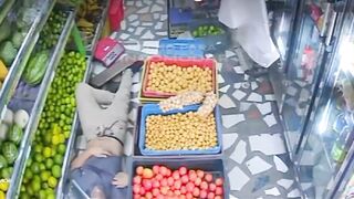 Sicario Wearing Helmet Takes Out Supermarket Customer In Colombia