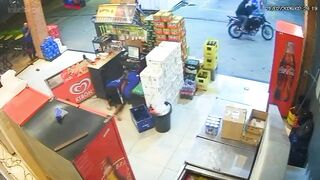 Sicario Gang Members End Gas Station Attendant Point Blank