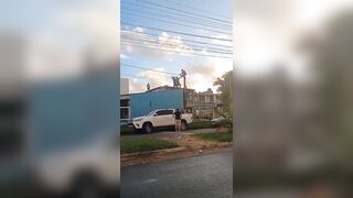 {SHORT} After Failed Robbery Criminal Attacked, Falls Off The Pole In Brazil