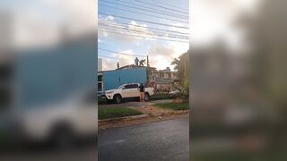 {SHORT} After Failed Robbery Criminal Attacked, Falls Off The Pole In Brazil