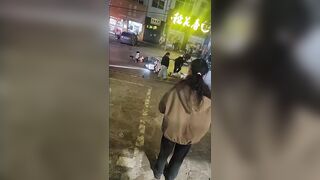 Girl Assaulted By Angry Couple After She Caused A Moped Fender Bender