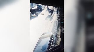 Woman Shot Dead During Robbery In Pakistan