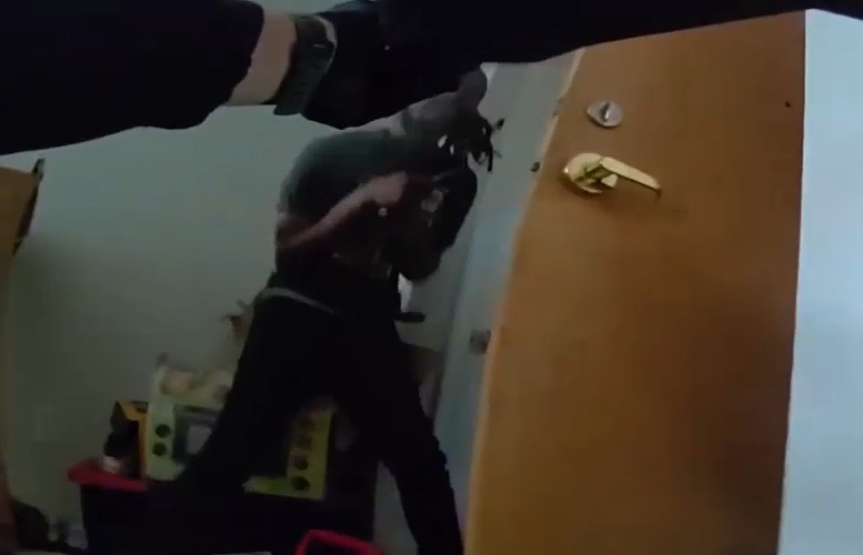 Hartford PD Shoots And Kill Knife-Wielding Man