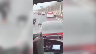 Man Gets AXED To Death On The Busy Road In China