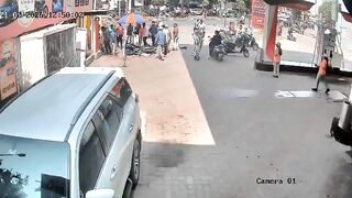 19-Year-Old Biker Dies After High-Speed Crash
