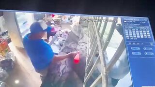 Shop Owner Shot Dead by Gunman Posing As Customer In Ecuador