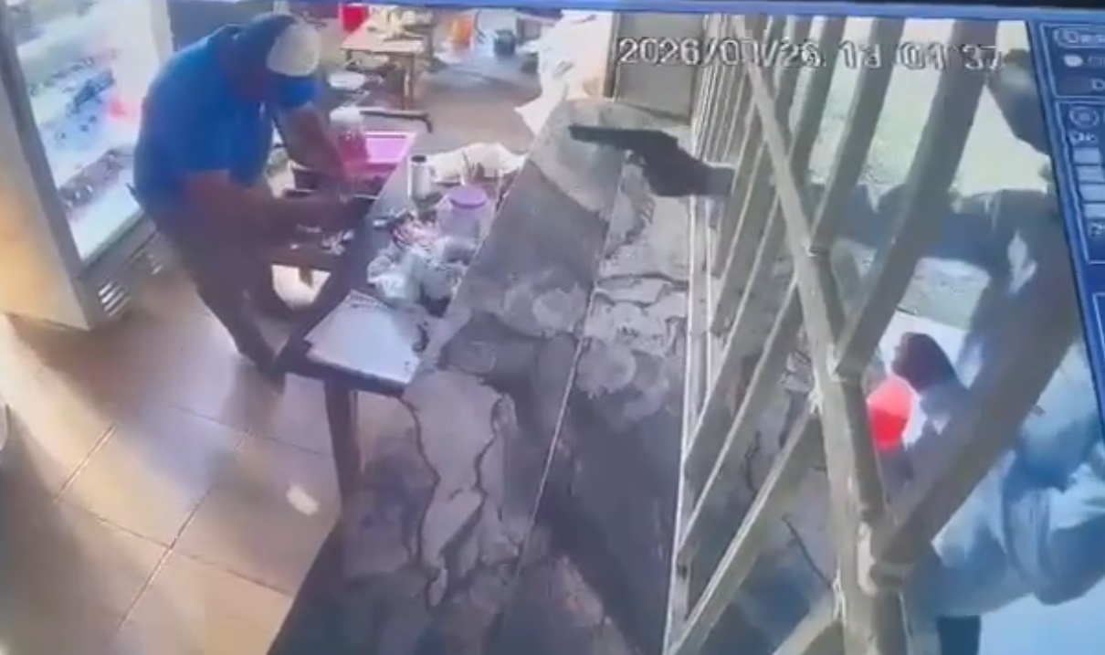 Shop Owner Shot Dead by Gunman Posing As Customer In Ecuador