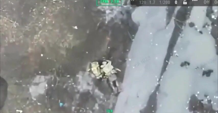 Bomber drone from Ukrainian 68th Brigade cuts in half Russian invader