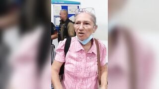 Old Woman Dies During An Interview Inside Hospital In Colombia
