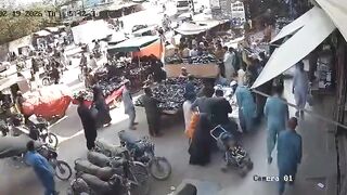Out Of Control Truck Kills Three In Karachi