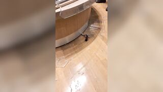 Jewelry Store Employee Dies After Knife Attack By Ex-Boyfriend In Shopping Mall