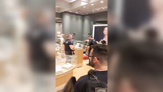Jewelry Store Employee Dies After Knife Attack By Ex-Boyfriend In Shopping Mall