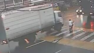 Motorcyclist Makes His Last Turn In Ecuador