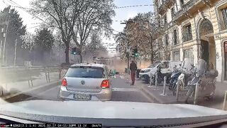 Tram derails in Milan, One Dead
