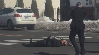 Another Good Angle Of Connecticut Police Shooting A Knifeman