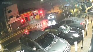 Police Officer Kills Armed Robber In São Paulo