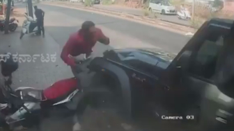 Riding while talking on the phone was a bad idea