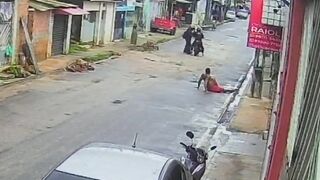 Very Lucky Dude Survives Point Blank Attack After Gun 'Miraculously' Jams