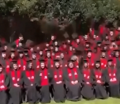 In Mexico, a graduation photo shoot resulted in hospitalization (2 angles)