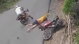 Motorcyclist Dies After Getting Neck Broken By Another Rider In Ecuador