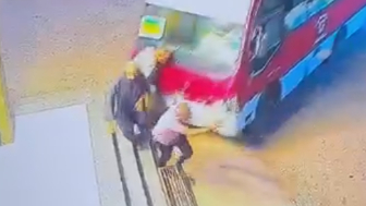 Boy Steals Grandfather`s Bus, Kills Pedestrian in Egypt