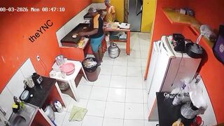 Snack Bar Employee Making A Sandwitch Gets Gunned Down In Front Of Co-Workers