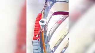 Mall Tenant Jumps To His Death After His Store Was Shut Down