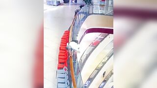 Mall Tenant Jumps To His Death After His Store Was Shut Down