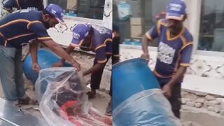 Man`s Body Found Stuffed Inside Blue Drum At The Bus Station In Karachi