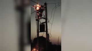 Lineman Burns Alive After Being Electrocuted While Fixing Cables