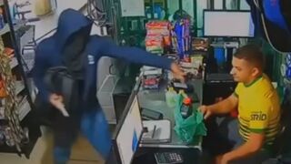AmateurRobbers Meet Instant KARMA