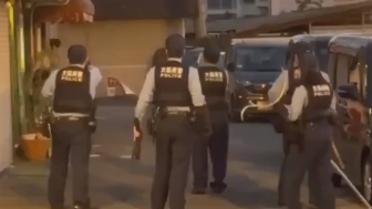 Japan: Knifeman Stabs Himself In Stomach After Being Shot By Police, Dies