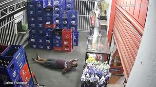 Booze Vendor Gets Bullets Instead Of Payment