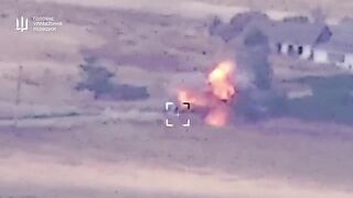 GUR officers destroy Russian soldiers and equipment