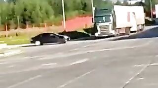 The Russians are killing themselves again...