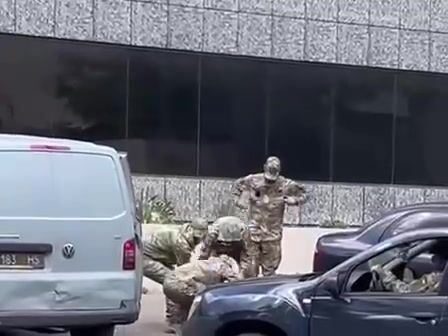 Mass kidnapping of men for the war  in Ukraine