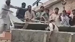 Elderly Worker Crushed To Death By Concrete Slab At Construction Site In Pakistan