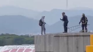 Man Dies In Hospital After Jumping From An Overpass In Mexico