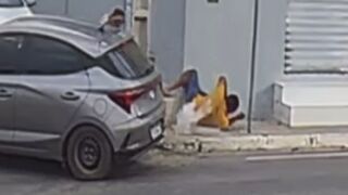 Man Gets Gunned Down In Front Of Daughter In Broad Daylight