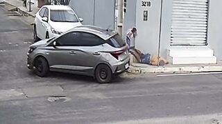 Man Gets Gunned Down In Front Of Daughter In Broad Daylight