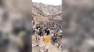 Over 100 killed in gold mine collapse on border between Cameroon and CAR