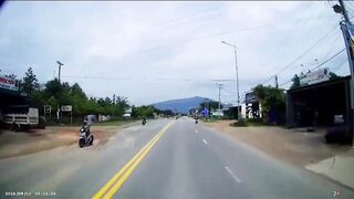 Dashcam Captures Final Moments Of Moped Rider