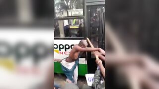 Phone Thief Attacked By Bus Passengers In Kenya