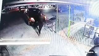 Criminal Cornered And Hacked By Machete Gang In South Africa