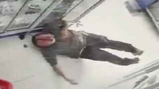Taxi Driver Shot In The Head Inside Pharmacy In Colombia