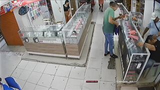 (repost)Death Comes Shopping