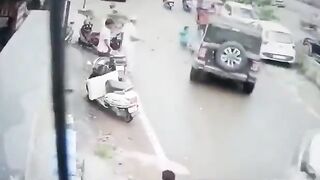 India: Gangster's Thar Runs Over Coconut Seller During STF Chase