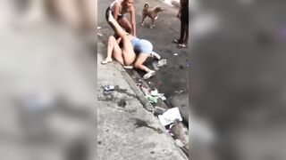 Nobody Wearing Panties in the Slums !