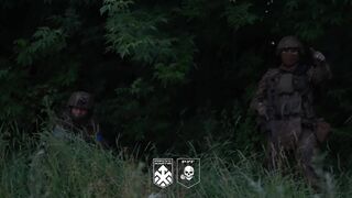 Colombians are killing Russians and taking trophies.