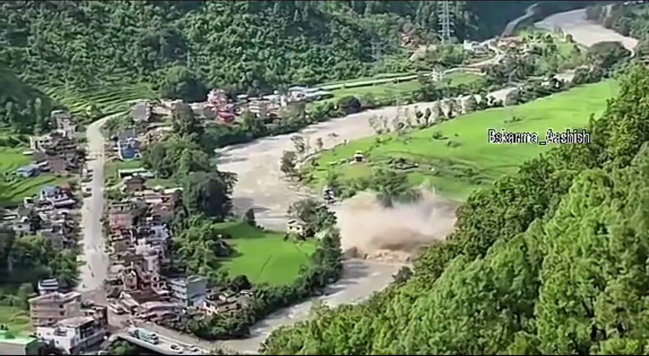 Nepal-Tibet border flood. More angles.